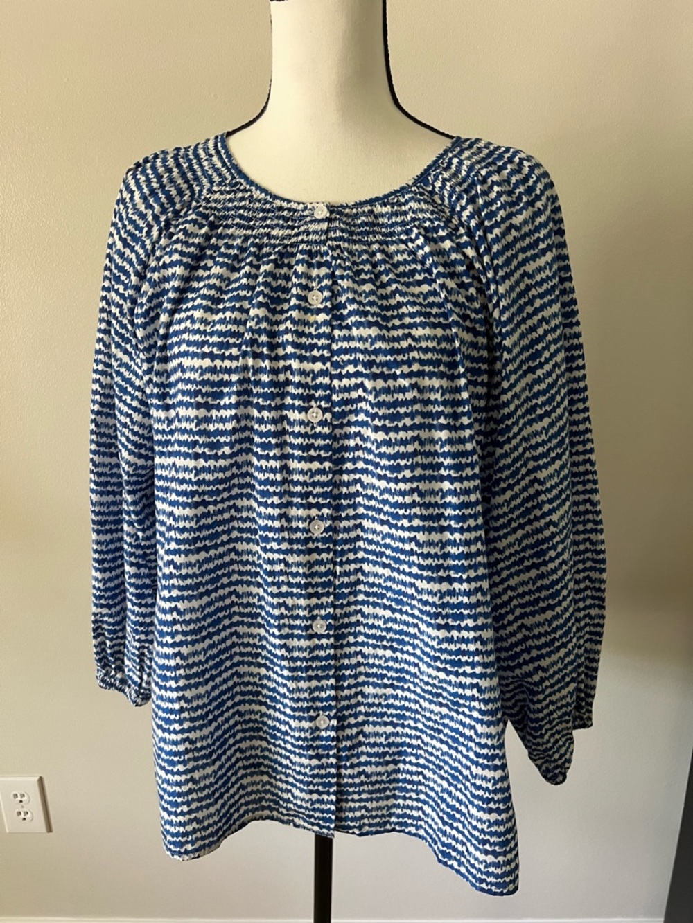 Tucker The Classic Blouse Silk Cotton Blue and White Striped Print Large